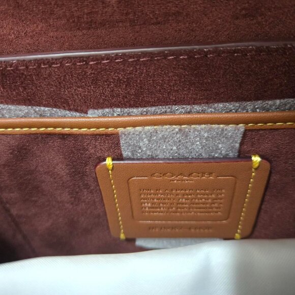 Coach- Studio shoulder/crossbody bag Style No. C6640 - Picture 7 of 8